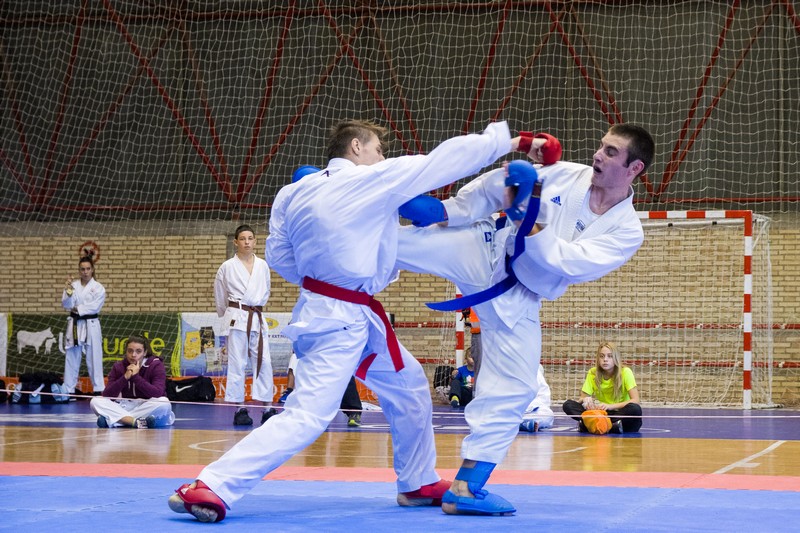 Primera Jornada de Juegos Deportivos y Campeonato Navarro Sub 21 de Kumite